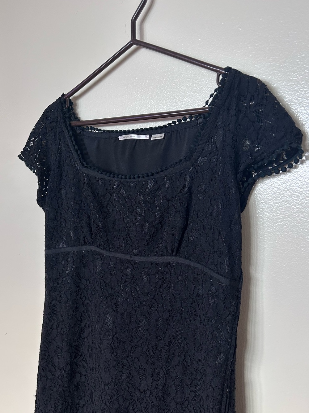Lace Midi Dress with Cap Sleeves - Black